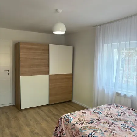 Villa Modern In Heart Of *